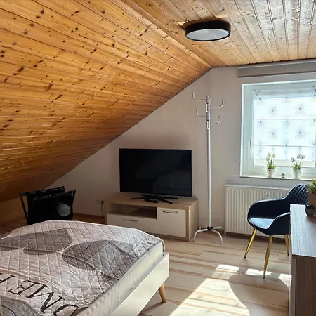 Modernes Zentral In Mit Parkplatz Und Wlan Ideal Fuer Business Und Urlaub *
