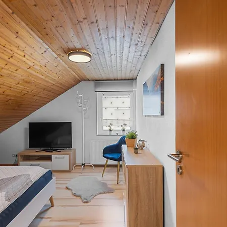 Modernes Zentral In Mit Parkplatz Und Wlan Ideal Fuer Business Und Urlaub Ochsenhausen