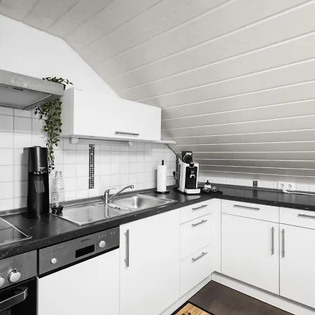 Modernes Zentral In Mit Parkplatz Und Wlan Ideal Fuer Business Und Urlaub Apartment